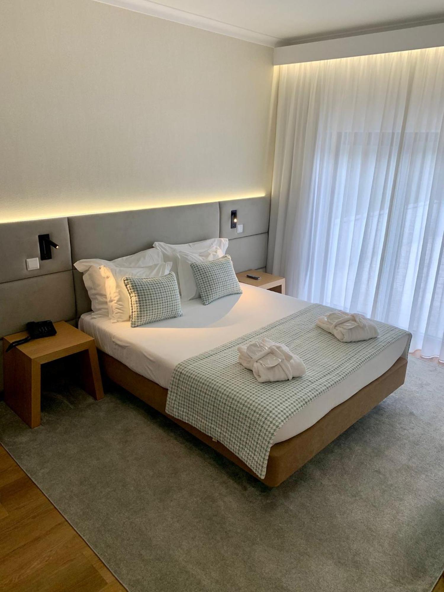 Hotel Lara Валенса Экстерьер фото